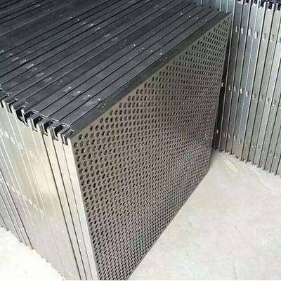 【護欄用鋼板網(wǎng)